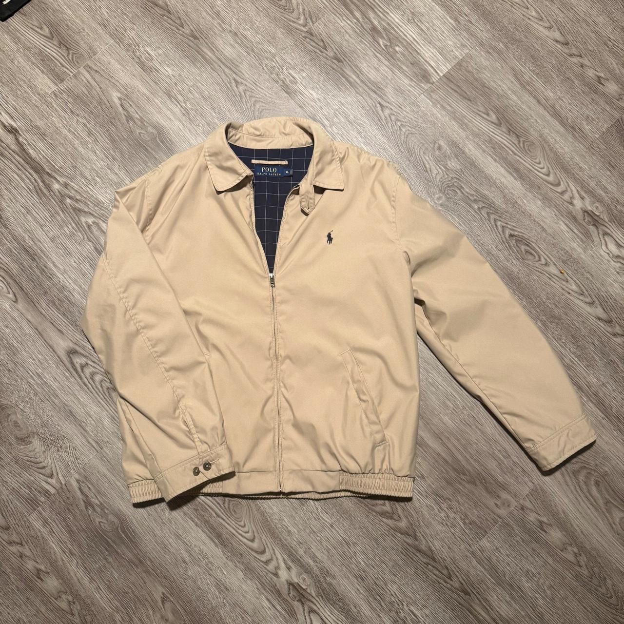 ג'קט הרינגטון בז' · Polo Ralph Lauren